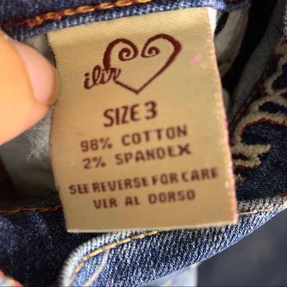 Ilir- Medium Wash Low Rise Jeans size 3 - Picture 11 of 11